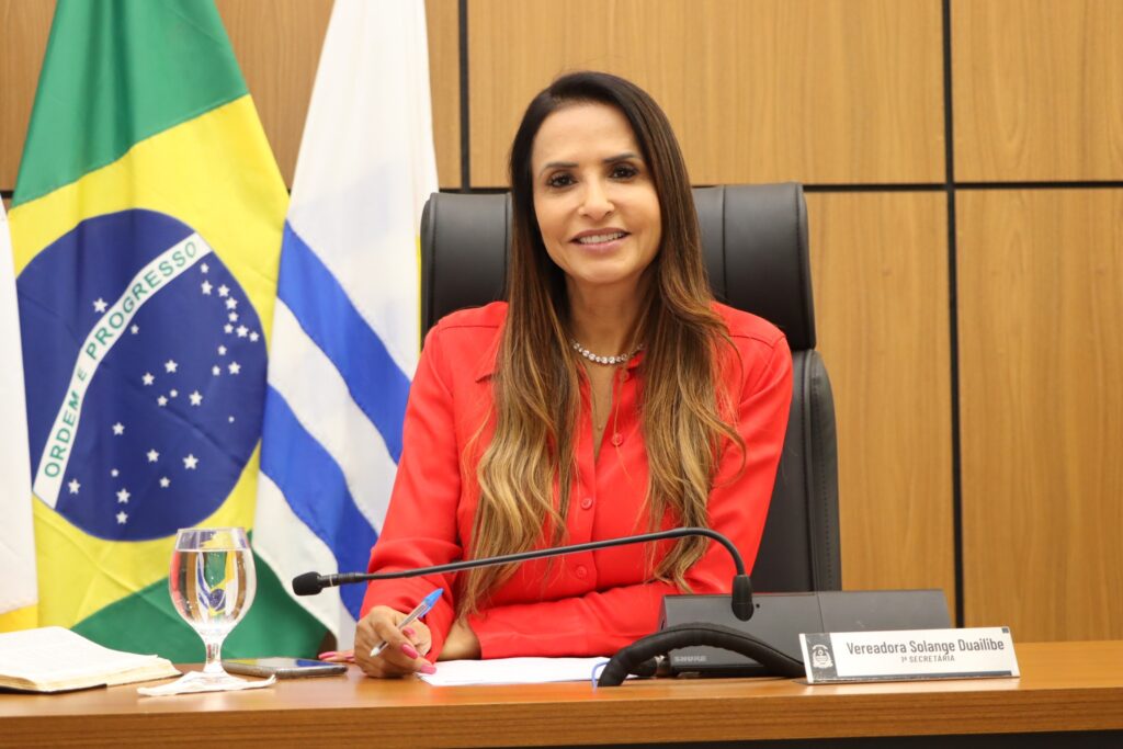 Vereadora Solange Duailibe propõe construção de retorno na Avenida Parque para facilitar acesso à Universidade Federal do Tocantins