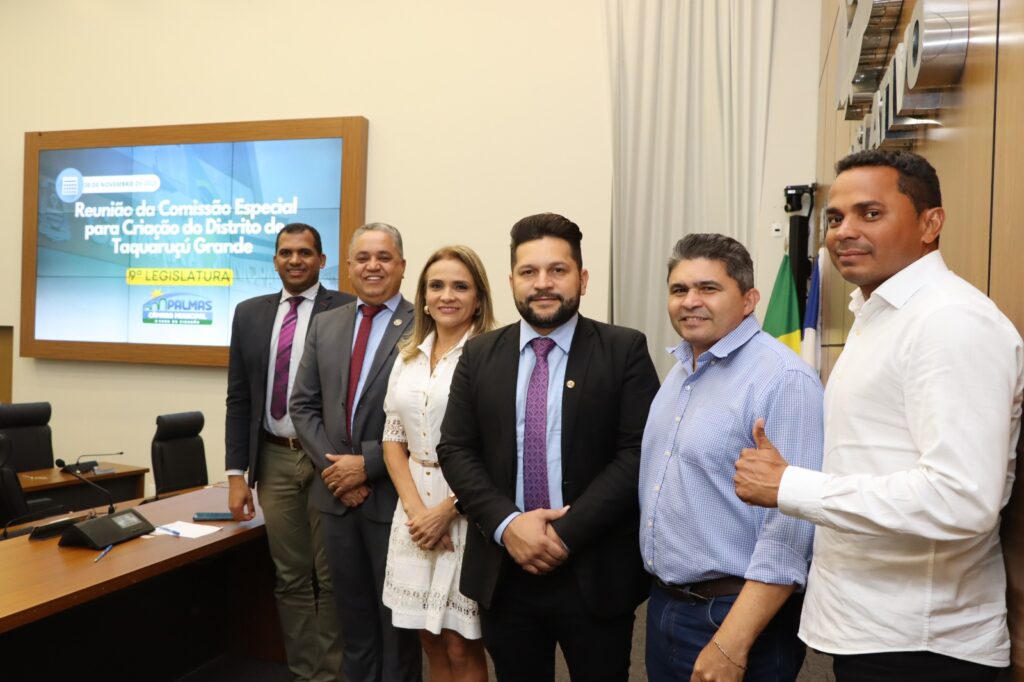 membros da comissão para formalização de Taquaruçu grande, Major Negreiro (PSDB), Rubens Uchôa (União) e a vereadora Laudecy Coimbra (SD), Daniel Nascimento (Republicanos), Waldson da Agesp (PSDB), Marcio Reis (União) e Pedro Cardoso (União)- Imagem- Divulgação