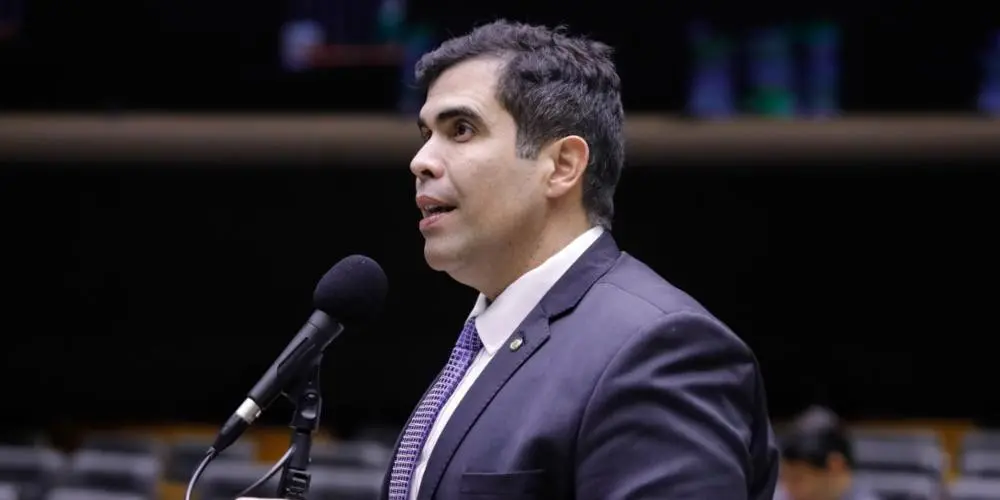 Ricardo Ayres é indicado para comissão que analisará PEC de alívio financeiro aos municípios