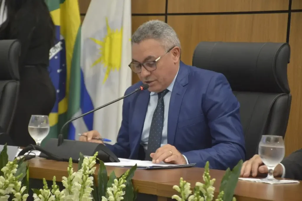 Vereador Marilon Barbosa solicita duplicação de avenidas em Palmas