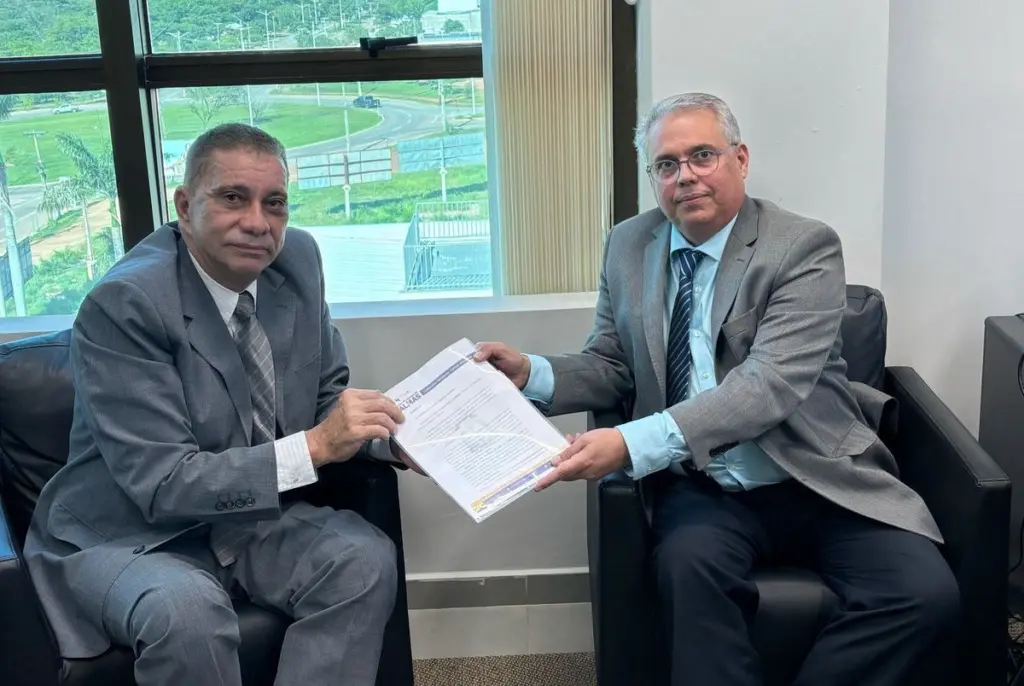 Vereador Carlos Amastha denuncia irregularidades no transporte público de Palmas ao TCE