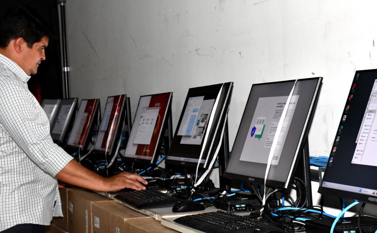 Governo do Tocantins investe R$ 10 milhões em novos computadores para a rede estadual de saúde
