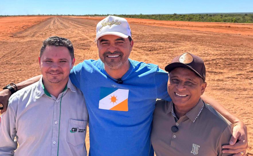 Governador Wanderlei Barbosa anuncia entrega das obras do aeródromo de São Félix, na região do Jalapão, para dezembro