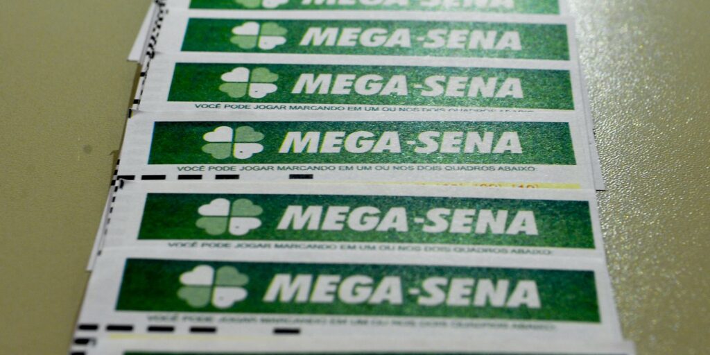 Veja os números da mega-sena sorteados neste sábado (4) veja-os-numeros-da-mega-sena-sorteados-neste-sabado-(4)