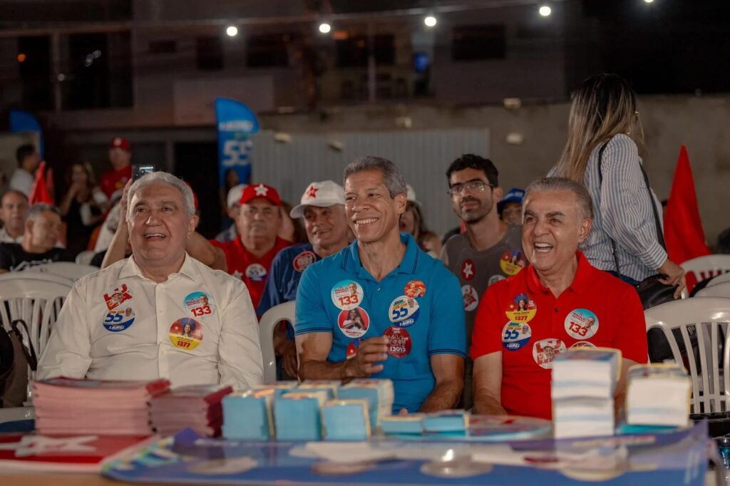 em-busca-de-vaga-no-senado,-mourao-faz-maratona-politica-por-20-municipios-do-sudeste