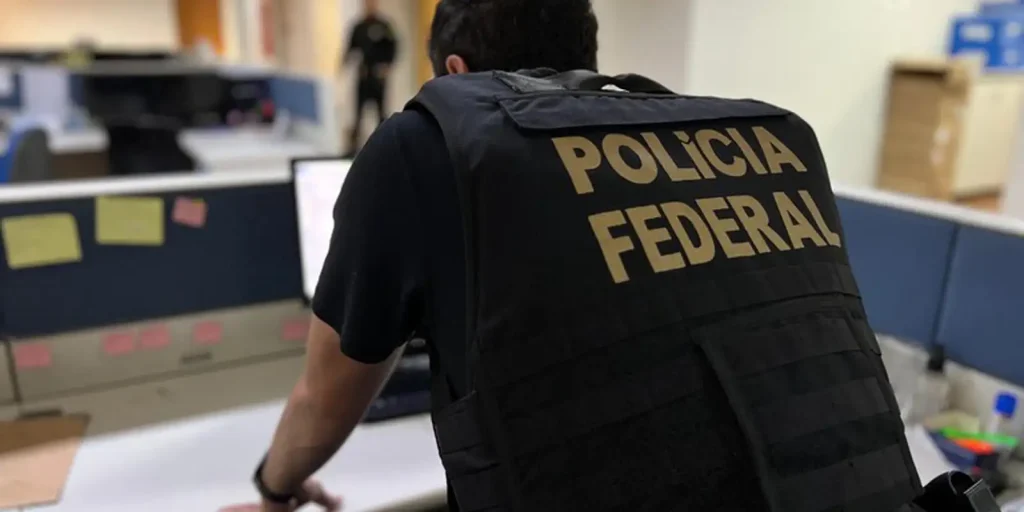 operacao-rastilho:-pf-cumpre-mandados-em-investigacao-eleitoral-no-ce